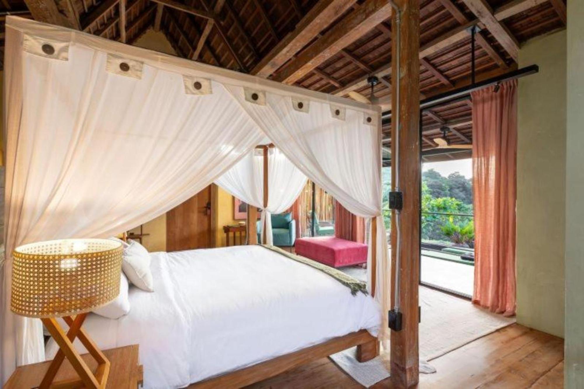 Sumba Lodge Manuel Antonio Exterior photo